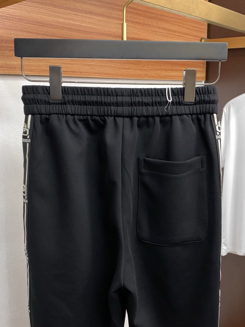 Ba1en*iaga long pants